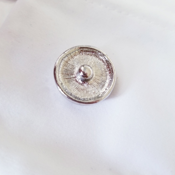 Locketique Button - Picture 2 of 2